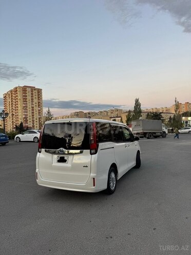 Toyota Noah 2016, 65,000 km - 1.8 l - Bakı