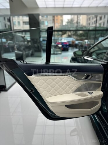 BMW M8 2021, 12,337 km - 4.4 l - Bakı