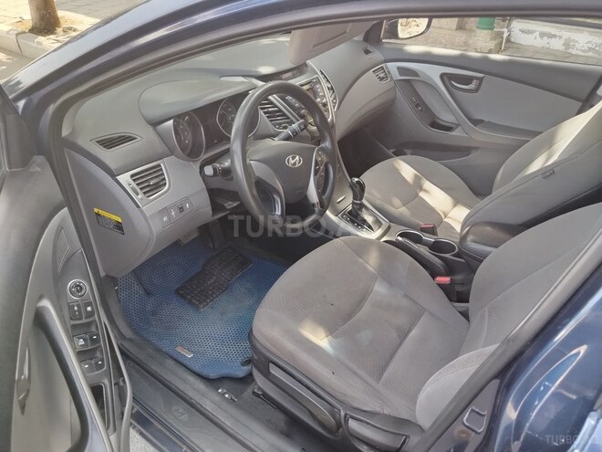 Hyundai Elantra 2015, 169,000 km - 1.8 л - Gəncə