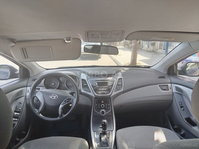 Hyundai Elantra 2015, 169,000 km - 1.8 л - Gəncə