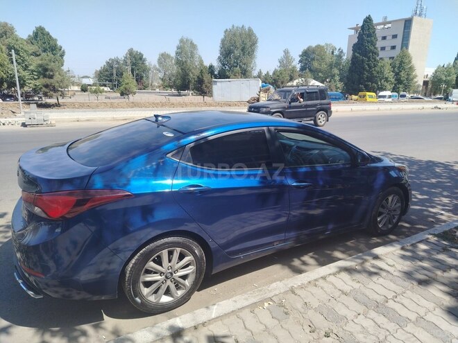 Hyundai Elantra 2015, 169,000 km - 1.8 л - Gəncə