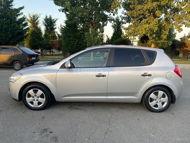 Kia Ceed 2008, 240,000 km - 1.4 л - Xaçmaz
