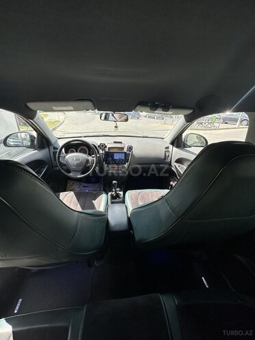 Kia Ceed 2007, 307,000 km - 1.6 l - Bakı
