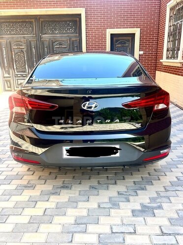 Hyundai Elantra 2019, 134,380 km - 2.0 l - Bakı