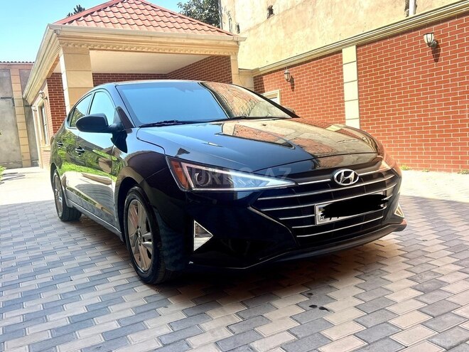 Hyundai Elantra 2019, 134,380 km - 2.0 l - Bakı