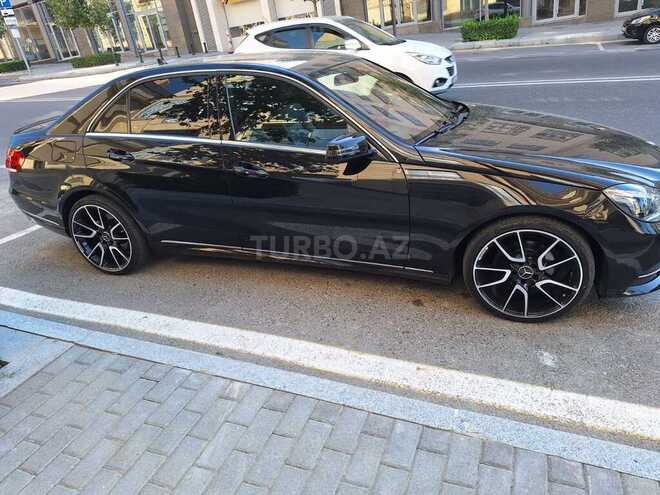 Mercedes E 220 2013, 257,000 km - 2.1 л - Bakı