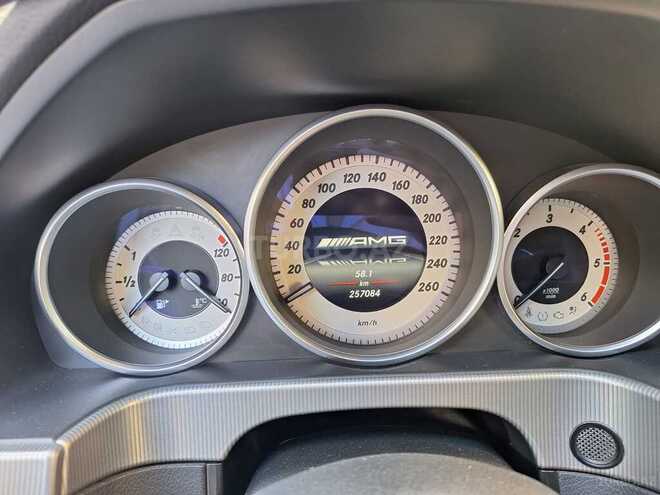 Mercedes E 220 2013, 257,000 km - 2.1 л - Bakı