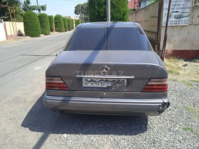 Mercedes E 300 1995, 347,677 km - 3.0 л - Ağcabədi