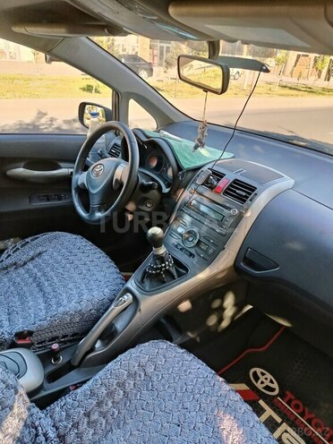 Toyota Auris 2008, 350,000 km - 1.4 л - Gəncə