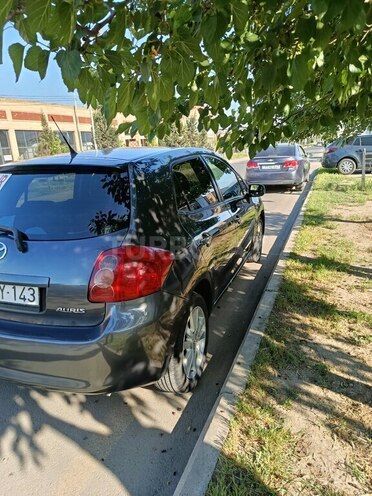 Toyota Auris 2008, 350,000 km - 1.4 л - Gəncə