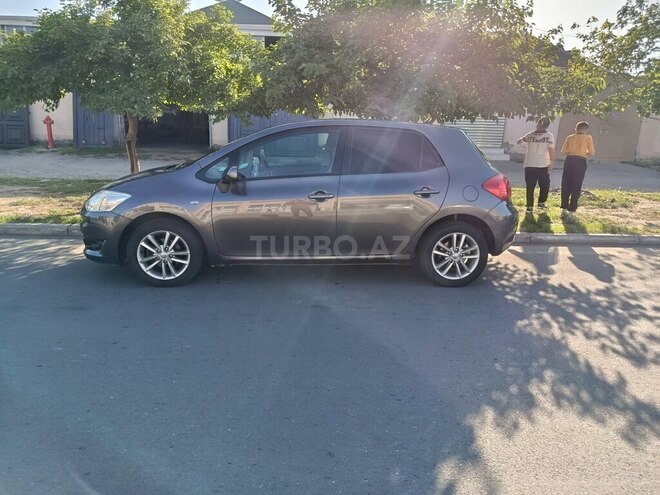 Toyota Auris 2008, 350,000 km - 1.4 л - Gəncə