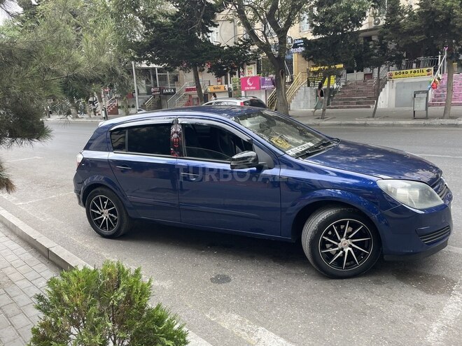 Opel Astra 2004, 262,000 km - 1.4 l - Bakı