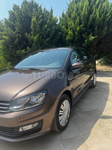 Volkswagen Polo 2019, 35,200 km - 1.6 l - Bakı
