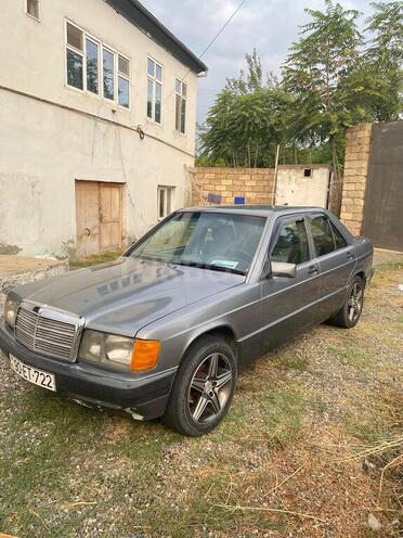 Mercedes 190 1992, 350,000 km - 2.0 l - Füzuli