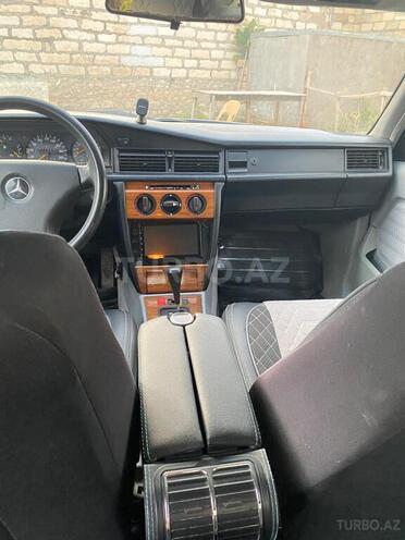 Mercedes 190 1992, 350,000 km - 2.0 l - Füzuli