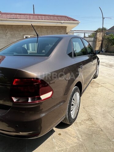 Volkswagen Polo 2019, 35,200 km - 1.6 l - Bakı