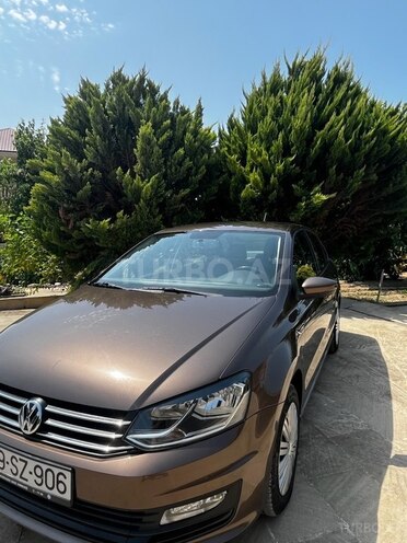 Volkswagen Polo 2019, 35,200 km - 1.6 l - Bakı