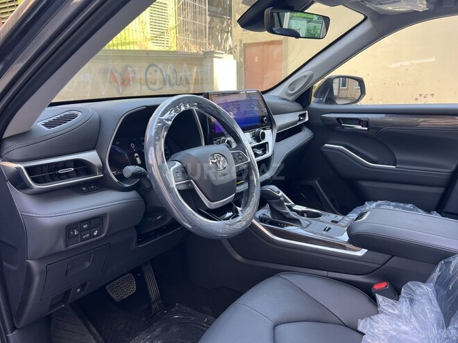 Toyota Highlander 2025, 0 km - 2.5 l - Bakı