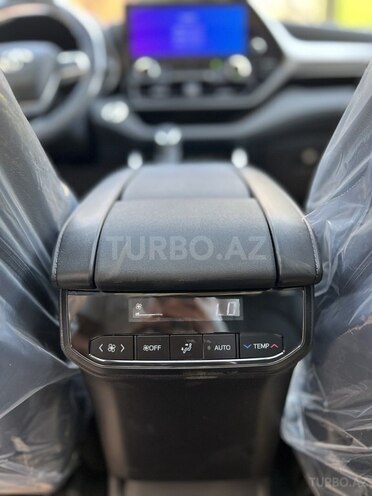 Toyota Highlander 2025, 0 km - 2.5 l - Bakı