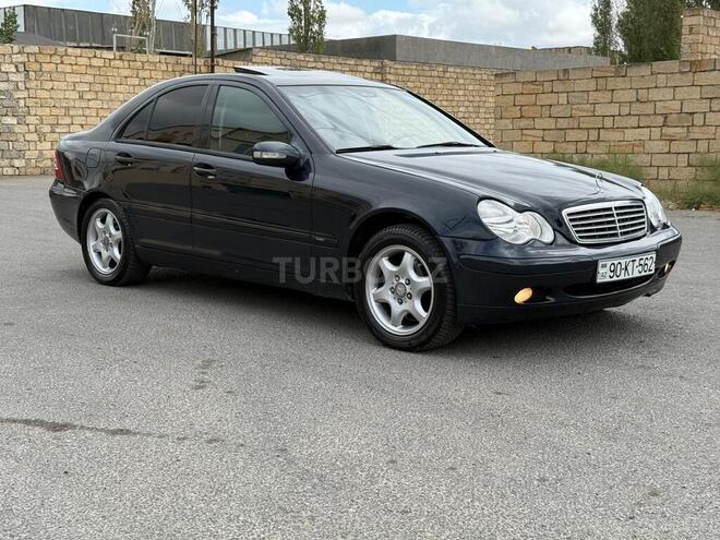 Mercedes C 220 2001, 234,000 km - 2.1 л - Bakı