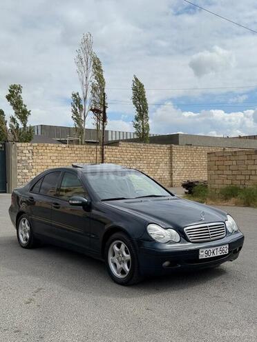 Mercedes C 220 2001, 234,000 km - 2.1 л - Bakı