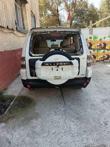 Mitsubishi Pajero 2009, 162,535 km - 3.0 l - Bakı
