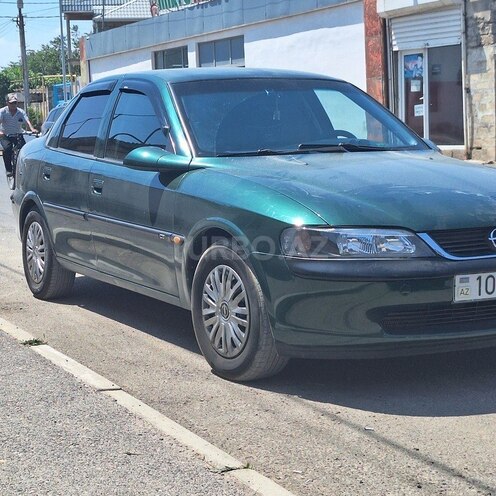 Opel Vectra 1996, 330,000 km - 1.8 l - Bakı