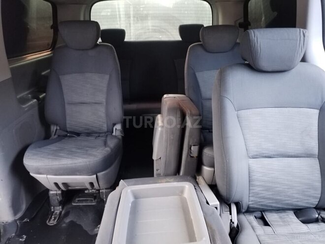 Hyundai H-1 2009, 230,000 km - 2.4 л - Bakı