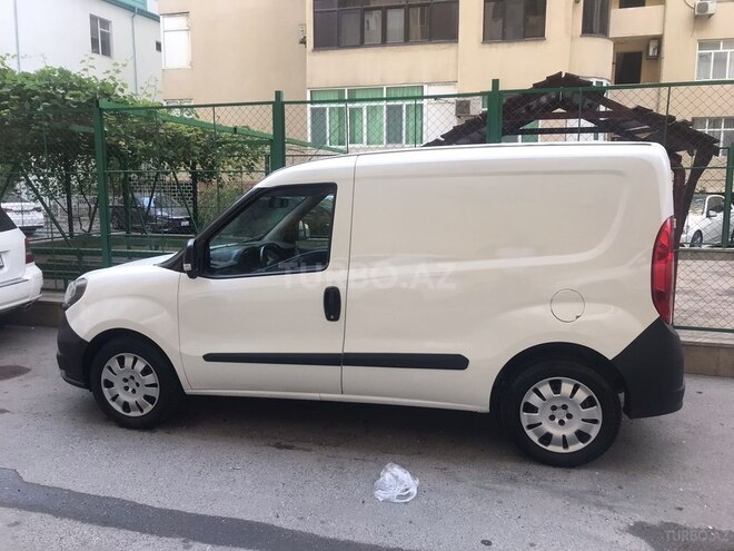 Fiat Doblo 2017, 108,000 km - 1.4 l - Bakı