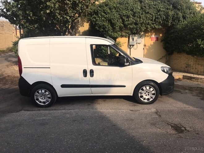 Fiat Doblo 2017, 108,000 km - 1.4 l - Bakı