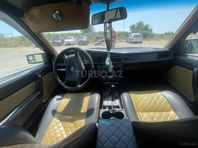 Mercedes 190 1990, 250,000 km - 2.0 l - Bakı