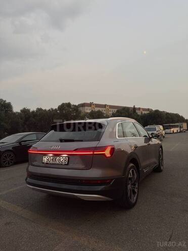 Audi e-tron 2022, 34,000 km - 0.0 l - Bakı