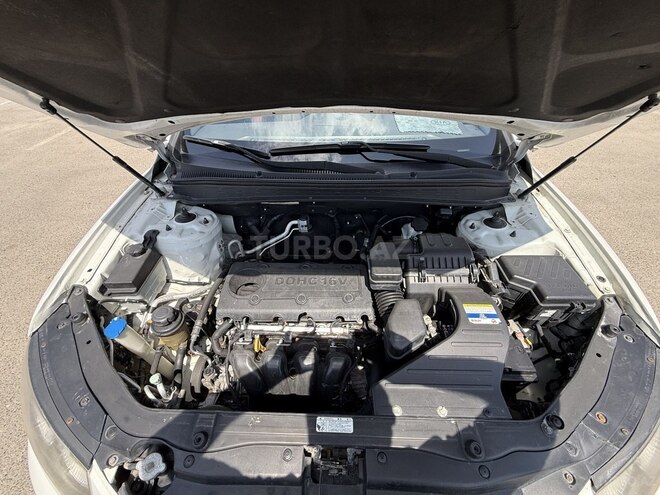 Hyundai Santa Fe 2011, 240,000 km - 2.4 l - Sabirabad