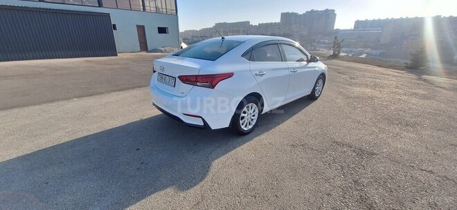 Hyundai Accent 2018, 155,870 km - 1.6 l - Bakı