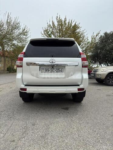 Toyota Land Cruiser Prado 2011, 122,000 km - 2.7 л - Bakı