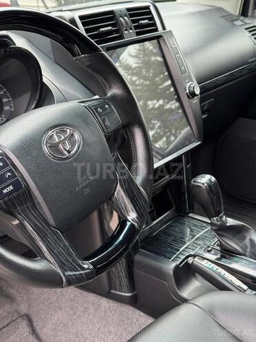 Toyota Land Cruiser Prado 2011, 122,000 km - 2.7 л - Bakı