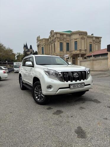 Toyota Land Cruiser Prado 2011, 122,000 km - 2.7 л - Bakı