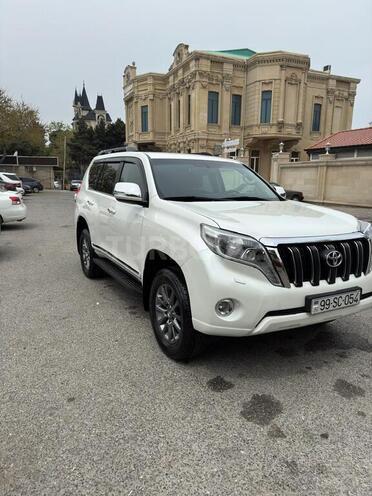 Toyota Land Cruiser Prado 2011, 122,000 km - 2.7 л - Bakı