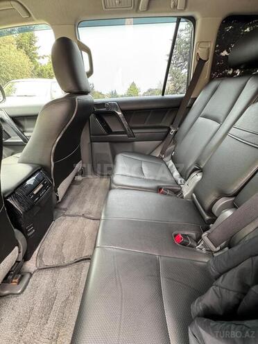 Toyota Land Cruiser Prado 2011, 122,000 km - 2.7 л - Bakı