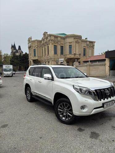 Toyota Land Cruiser Prado 2011, 122,000 km - 2.7 л - Bakı