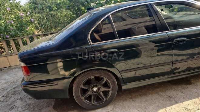 BMW 530 2001, 350,000 km - 3.0 l - Neftçala