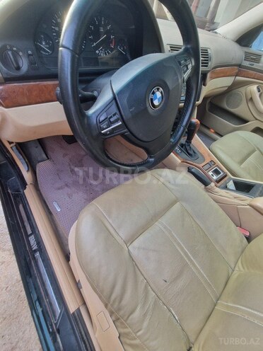 BMW 530 2001, 350,000 km - 3.0 l - Neftçala