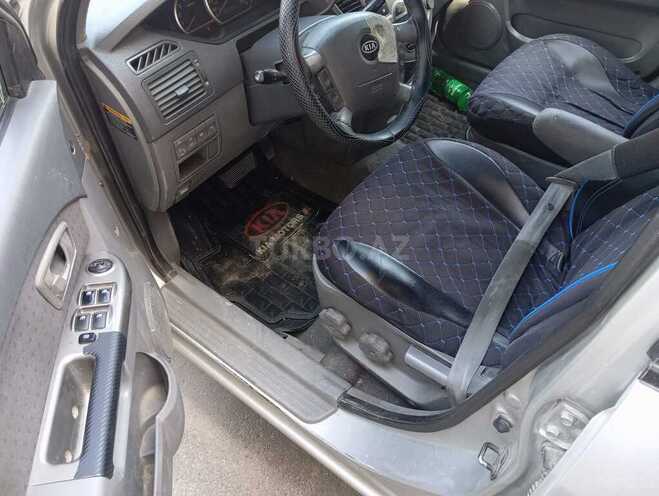 Kia Carens 2004, 200,000 km - 2.0 l - Bakı