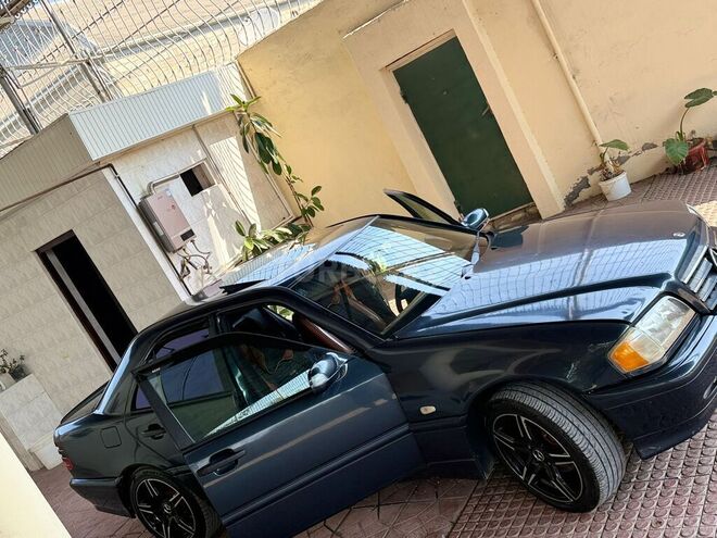 Mercedes C 200 1997, 245,578 km - 2.0 l - Bakı