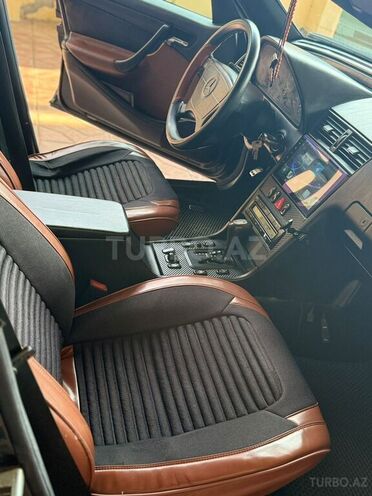 Mercedes C 200 1997, 245,578 km - 2.0 l - Bakı