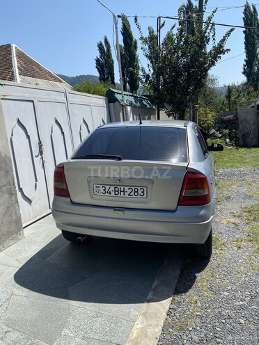 Opel Astra 2001, 289,001 km - 1.8 l - Qax