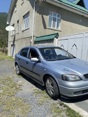 Opel Astra 2001, 289,001 km - 1.8 l - Qax
