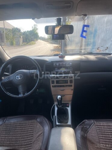 Toyota Corolla 2006, 176,000 km - 1.4 l - Göyçay