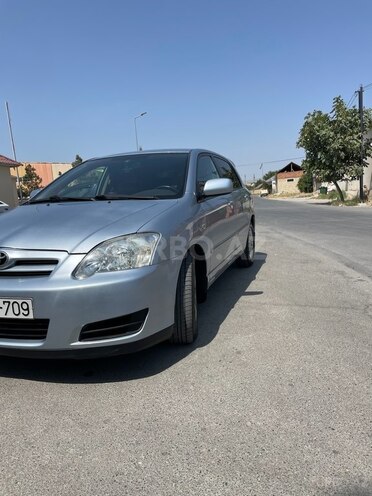 Toyota Corolla 2006, 176,000 km - 1.4 l - Göyçay
