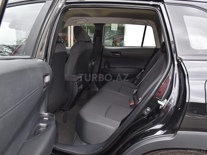 Toyota Corolla Cross 2025, 0 km - 2.0 l - Bakı
